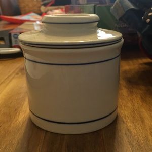 *Closet Clear-out Sale* Butter Keeper